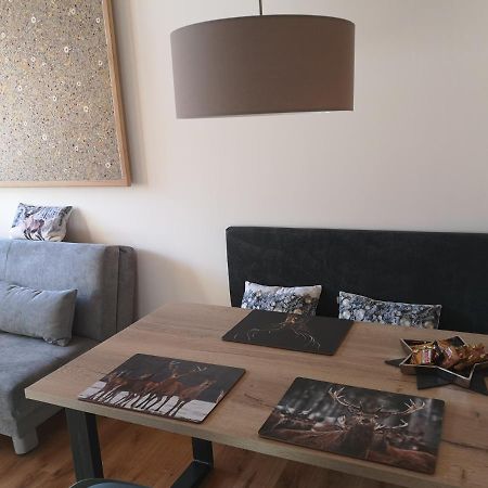 Apartment Almwiesen เมลเลา ภายนอก รูปภาพ